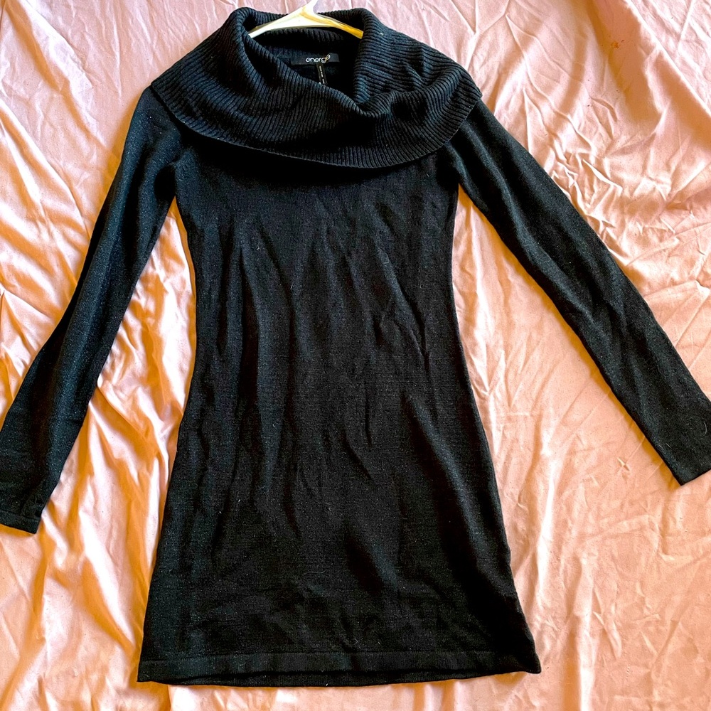 Black sweater/tunic
